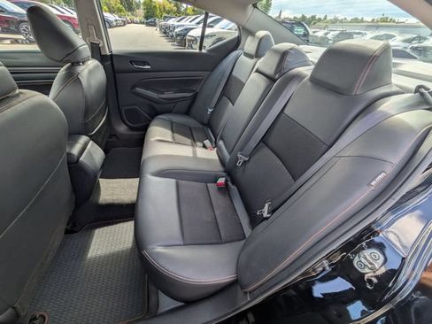 Used 2022 Nissan Altima 2.0 SR FWD image 18