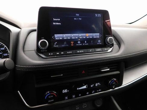 Certified 2023 Nissan Rogue SV image 46