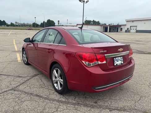 Used 2012 Chevrolet Cruze LT w/ RS Package FWD image 5