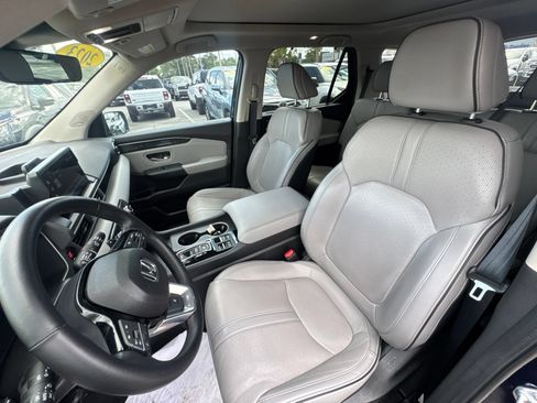 Used 2023 Honda Pilot Elite image 15