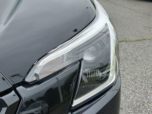 Certified 2022 Subaru Forester Premium AWD/4WD image 9