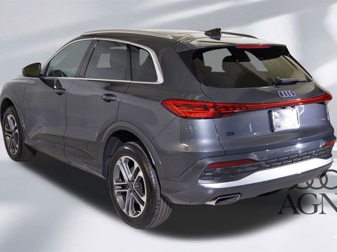 Used 2025 Audi Q5 Premium Plus w/ Premium Plus image 8