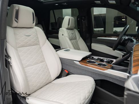 Used 2025 Cadillac Escalade Sport Platinum w/ LPO, Floor Liner Package image 13