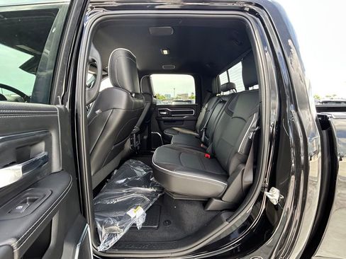 New 2025 RAM 3500 Laramie w/ Max Tow Package image 32