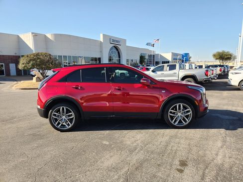 Used 2023 Cadillac XT4 Sport w/ Cold Weather Package image 7