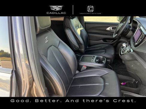 Used 2023 Chrysler Pacifica Touring-L w/ S Appearance Package FWD image 22