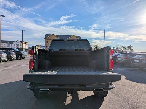 Used 2019 Chevrolet Silverado 1500 RST image 10
