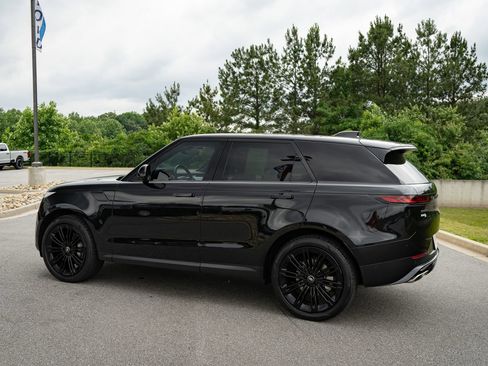 Used 2024 Land Rover Range Rover Sport SE AWD/4WD image 14