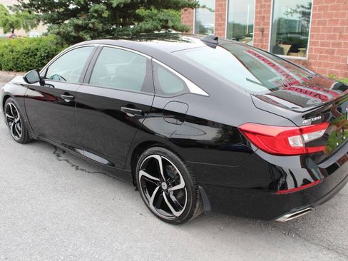 Used 2022 Honda Accord Sport image 8