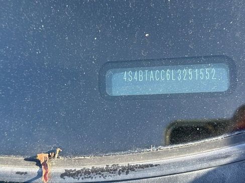 Used 2020 Subaru Outback Premium image 3