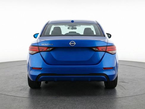 Used 2025 Nissan Sentra SV FWD image 7