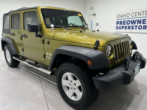 Used 2007 Jeep Wrangler Unlimited X AWD/4WD image 2