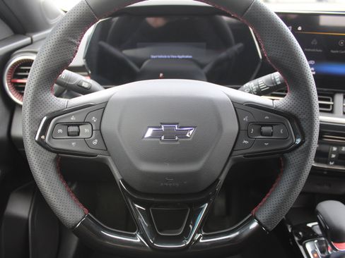 New 2026 Chevrolet Trax RS image 11