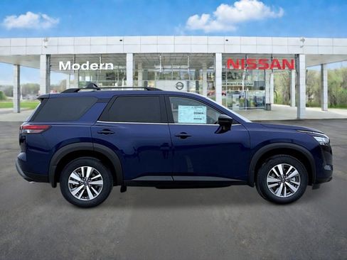 New 2026 Nissan Pathfinder SL AWD/4WD image 6