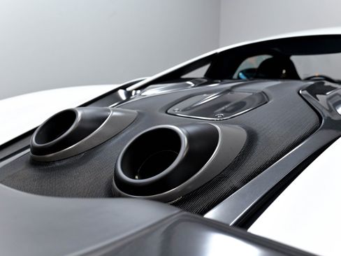 Used 2019 McLaren 600LT RWD image 40