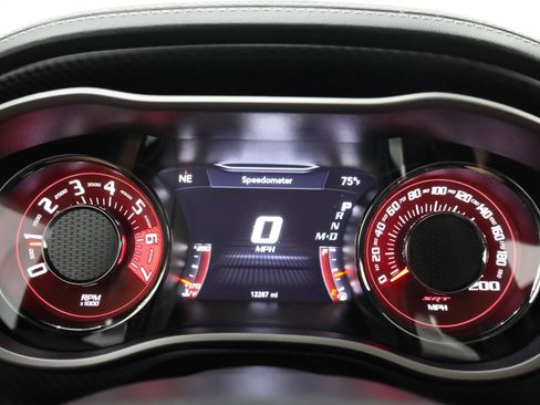Used 2023 Dodge Challenger SRT Hellcat w/ Driver Convenience Group RWD image 10