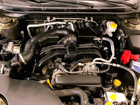 Used 2020 Subaru Outback Premium image 29