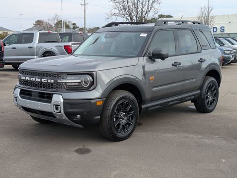 New 2025 Ford Bronco Sport Badlands w/ Badlands Tech Package AWD/4WD image 9