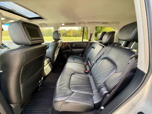 Used 2015 INFINITI QX80 2WD image 13