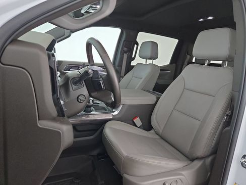 Used 2026 Chevrolet Silverado 1500 LTZ w/ Technology Package RWD image 24