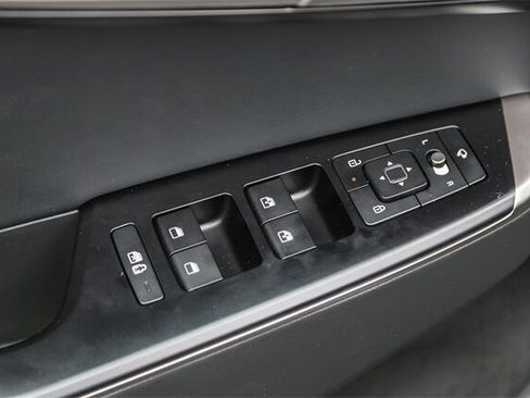 New 2025 Kia EV6 Light w/ Light LR Technology Package image 16