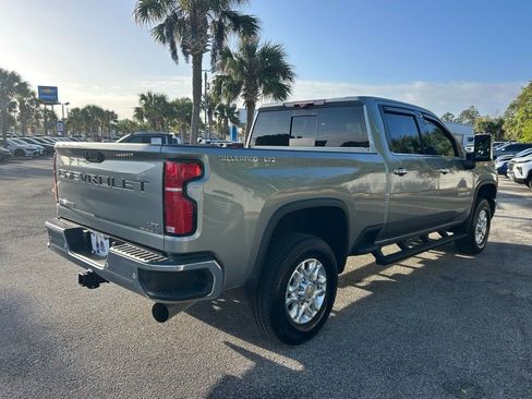 Used 2025 Chevrolet Silverado 2500 LTZ w/ LTZ Plus Package image 7
