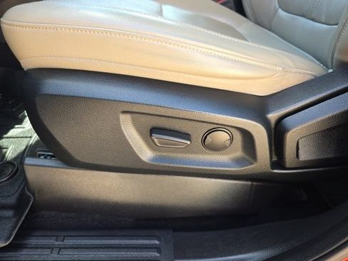 Used 2019 Ford Ranger Lariat w/ Equipment Group 501A Mid AWD/4WD image 16