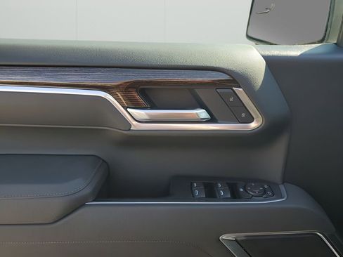 New 2026 GMC Sierra 1500 Elevation image 26