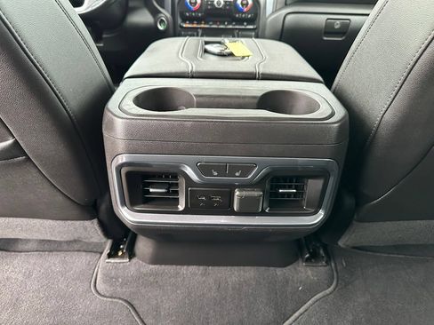 Used 2019 GMC Sierra 1500 SLT w/ SLT Premium Plus Package AWD/4WD image 24