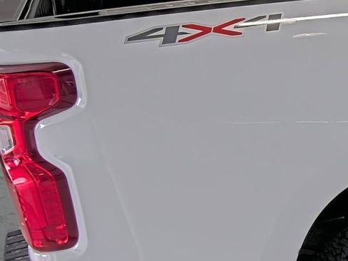 New 2026 Chevrolet Silverado 1500 Custom AWD/4WD image 15