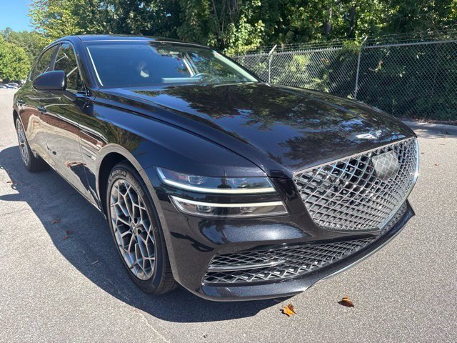 Used 2021 Genesis G80 2.5T w/ Advanced Package RWD image 3