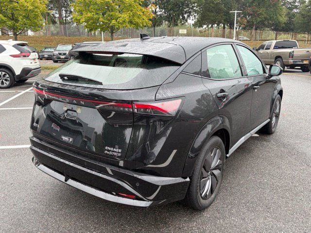 Used 2024 Nissan Ariya AWD image 8