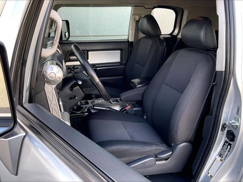 Used 2007 Toyota FJ Cruiser 4WD image 8