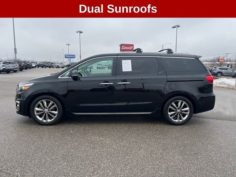 Used 2018 Kia Sedona SX Limited w/ SX Limited Prestige Package image 2