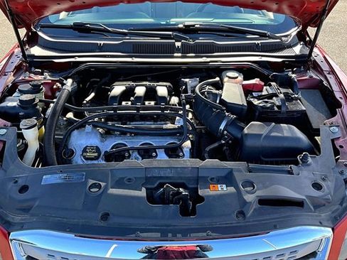 Used 2010 Ford Taurus Limited image 30