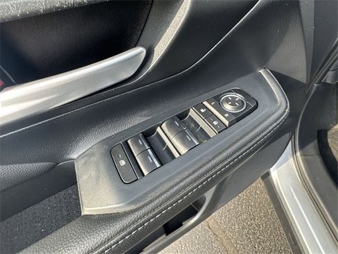 Used 2024 Toyota Grand Highlander Limited image 24