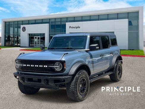 Used 2024 Ford Bronco Wildtrak AWD/4WD image 1