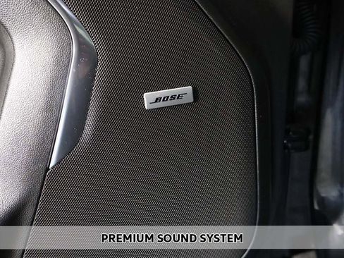 Used 2024 Chevrolet Tahoe LT w/ Luxury Package image 3