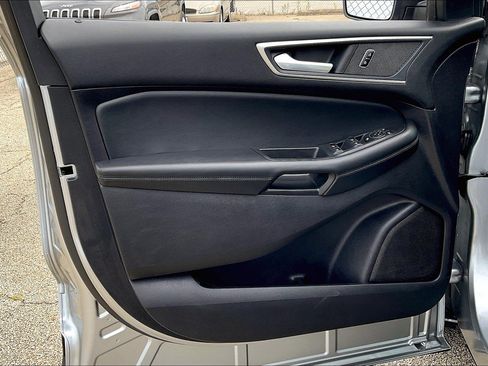 Used 2021 Ford Edge SEL w/ Convenience Package image 25