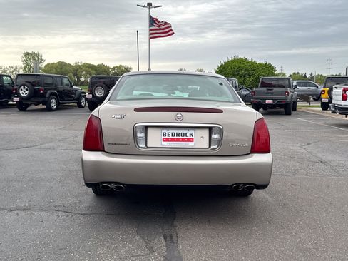 Used 2000 Cadillac De Ville w/ Comfort/Convenience Pkg FWD image 6