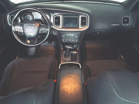 Used 2021 Dodge Charger SXT RWD image 10