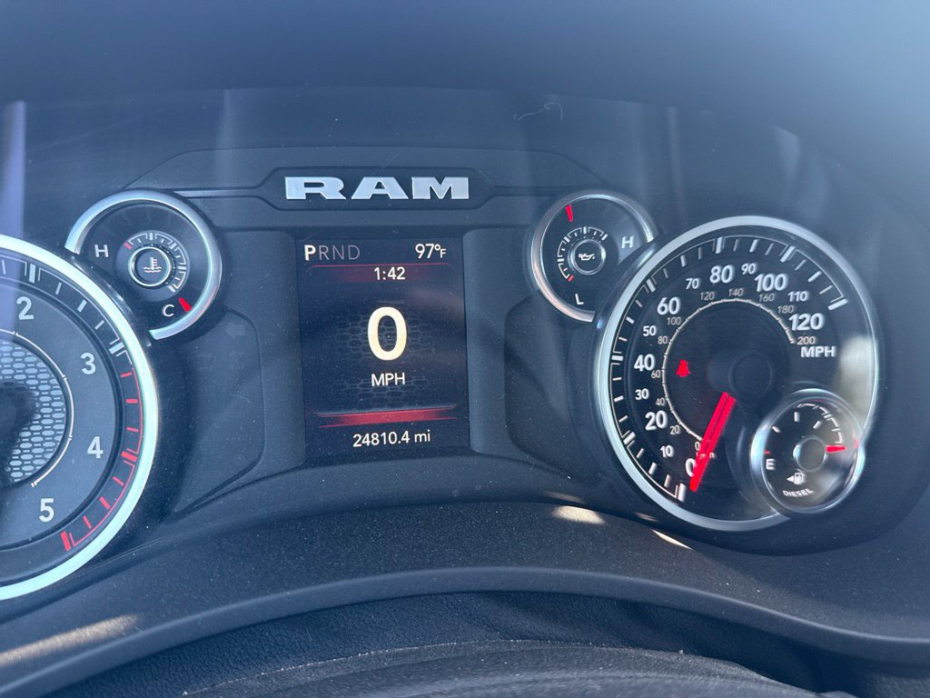 Used 2024 RAM 3500 Big Horn AWD/4WD image 13