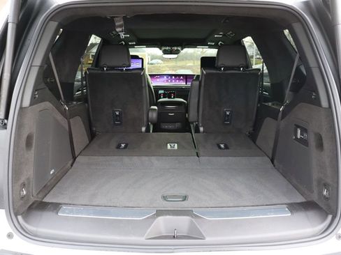 Used 2025 Cadillac Escalade Sport Platinum image 52