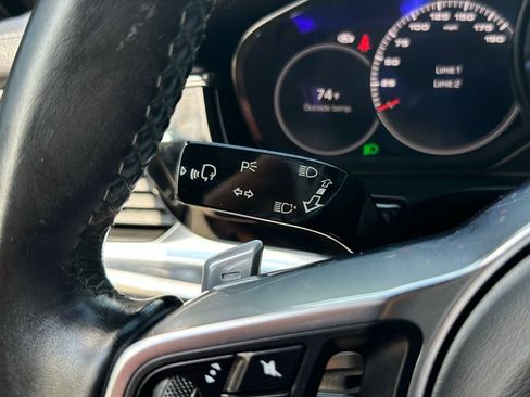 Used 2019 Porsche Panamera image 49