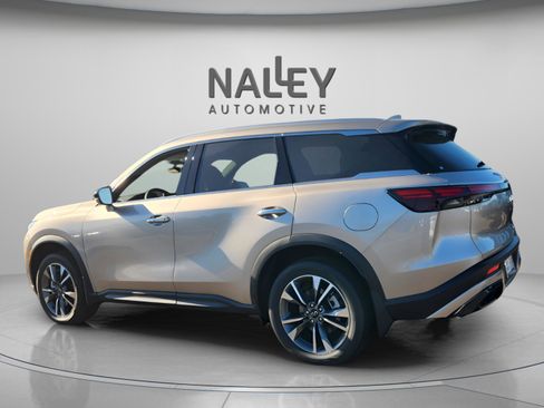 Certified 2025 INFINITI QX60 Luxe image 3