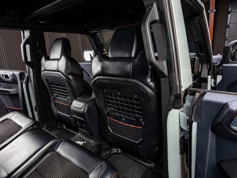 Used 2023 Ford Bronco Raptor image 32