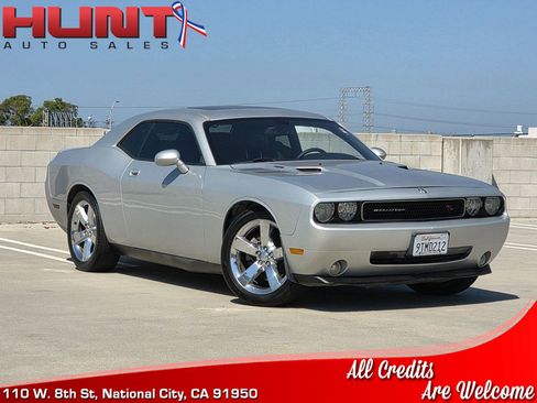 Used 2009 Dodge Challenger R/T image 1
