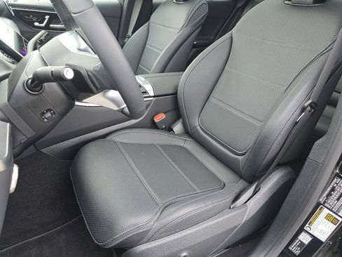 Certified 2026 Mercedes-Benz GLC 300 GLC 300 image 24