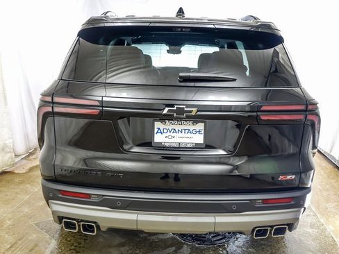 New 2026 Chevrolet Traverse Z71 w/ Driver Confidence Package image 6