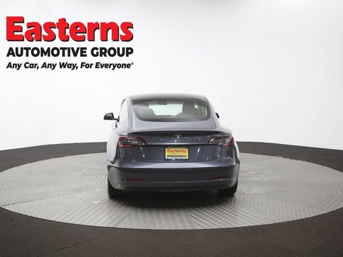 Used 2021 Tesla Model 3 Standard Range Plus RWD image 28
